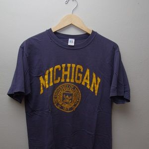 GO BLUE - vintage University of Michigan shirt L